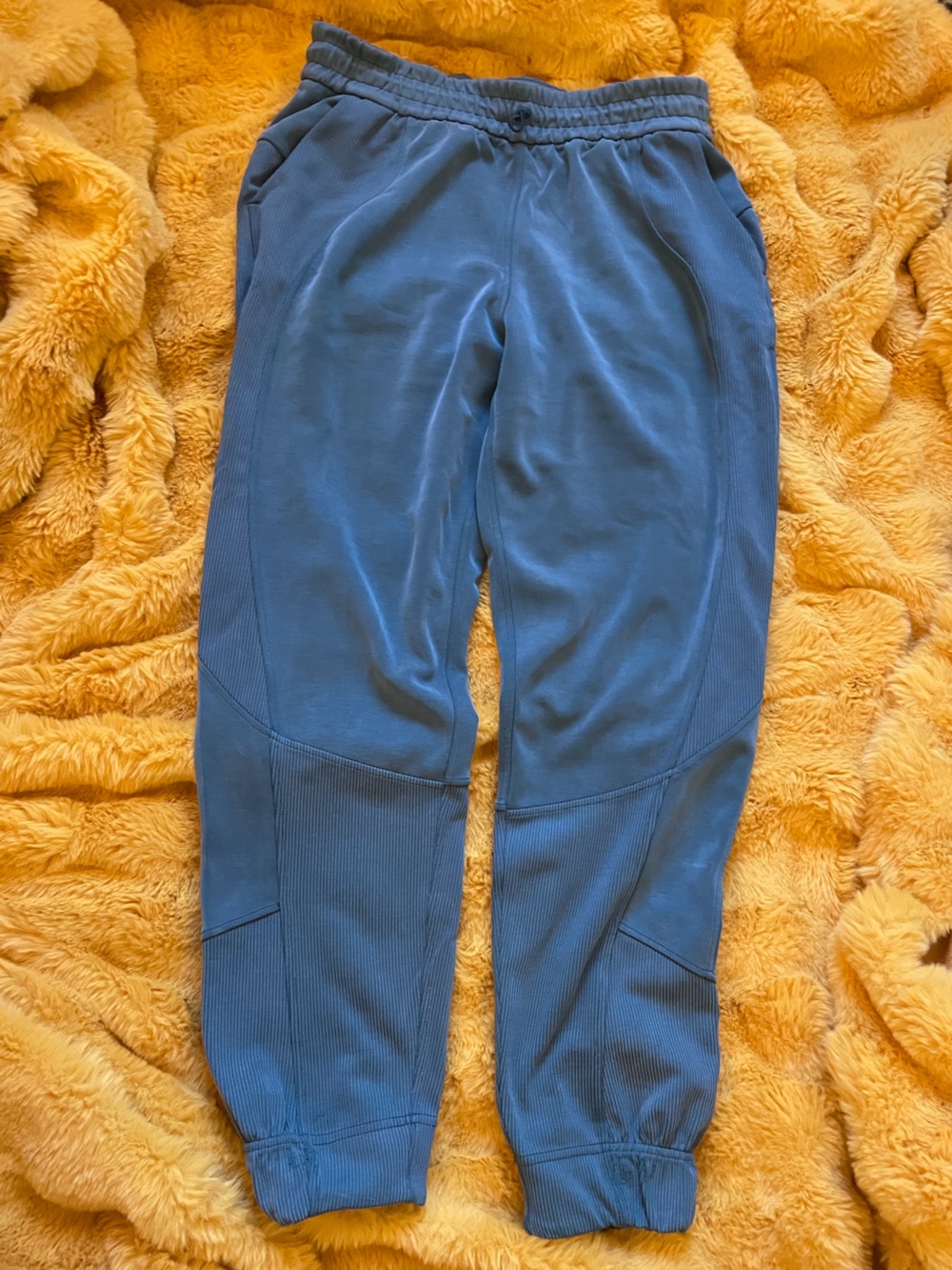 Lululemon Brushed Softstreme Ribbed High-Rise Jogger Green Jasper Size 8